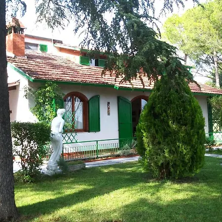 I Pini House Villa Magione Buitenkant foto