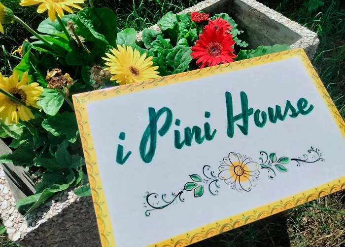 I Pini House